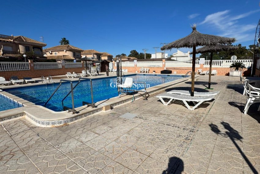 Resale - APARTMENT -
TORREVIEJA - Costa Blanca