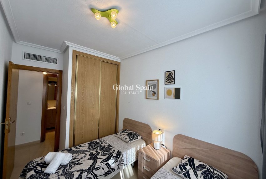 Resale - APARTMENT -
TORREVIEJA - Costa Blanca