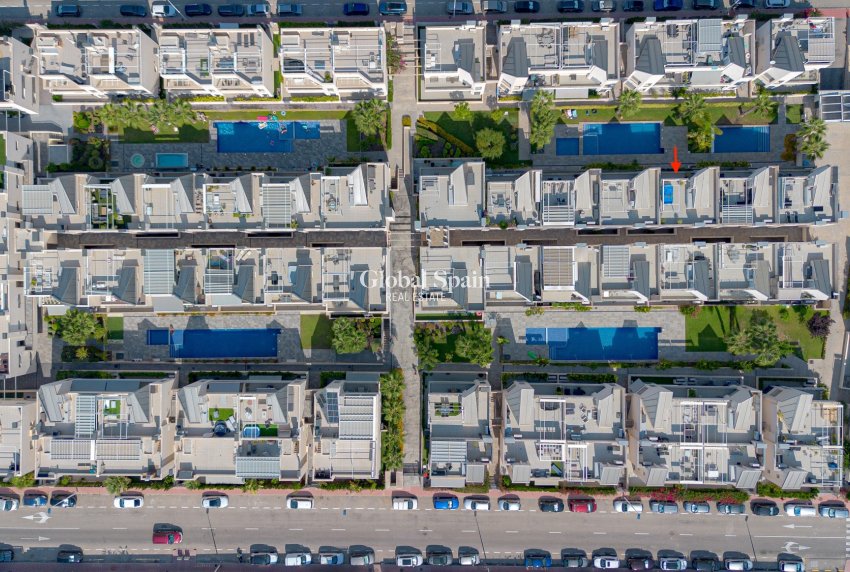 Resale - APARTMENT -
TORREVIEJA - Costa Blanca