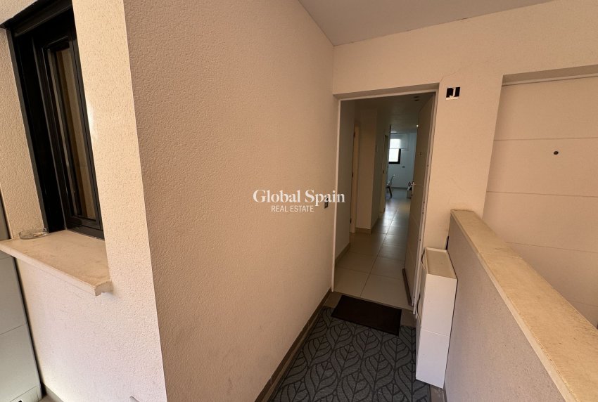 Resale - APARTMENT -
TORREVIEJA - Costa Blanca