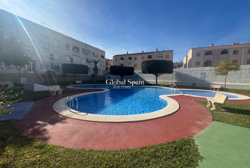 Resale - APARTMENT -
TORREVIEJA - Costa Blanca