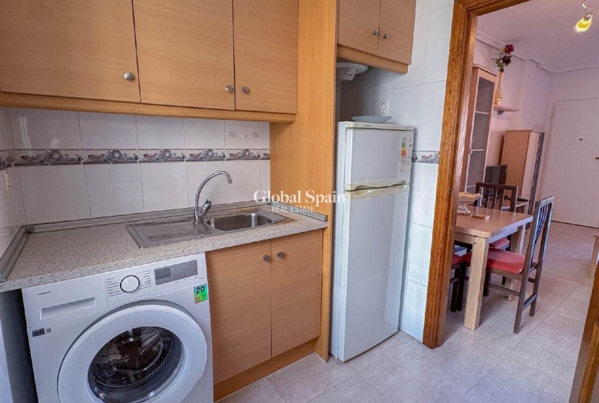 Resale - APARTMENT -
TORREVIEJA - Costa Blanca