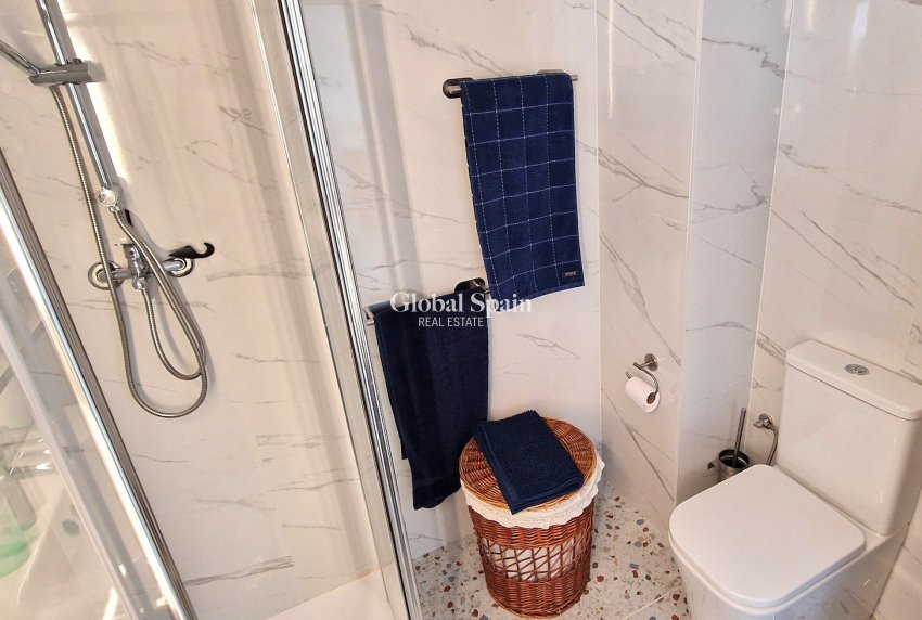 Resale - APARTMENT -
TORREVIEJA - Costa Blanca