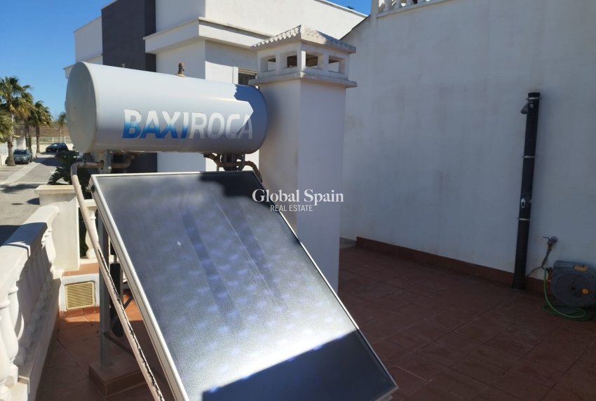 Resale - APARTMENT -
TORREVIEJA - Costa Blanca