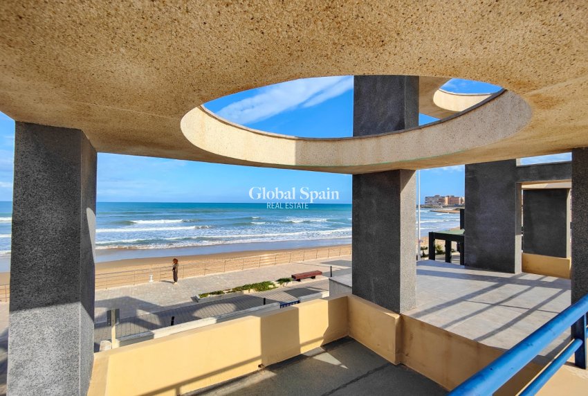 Resale - APARTMENT -
TORREVIEJA - Costa Blanca