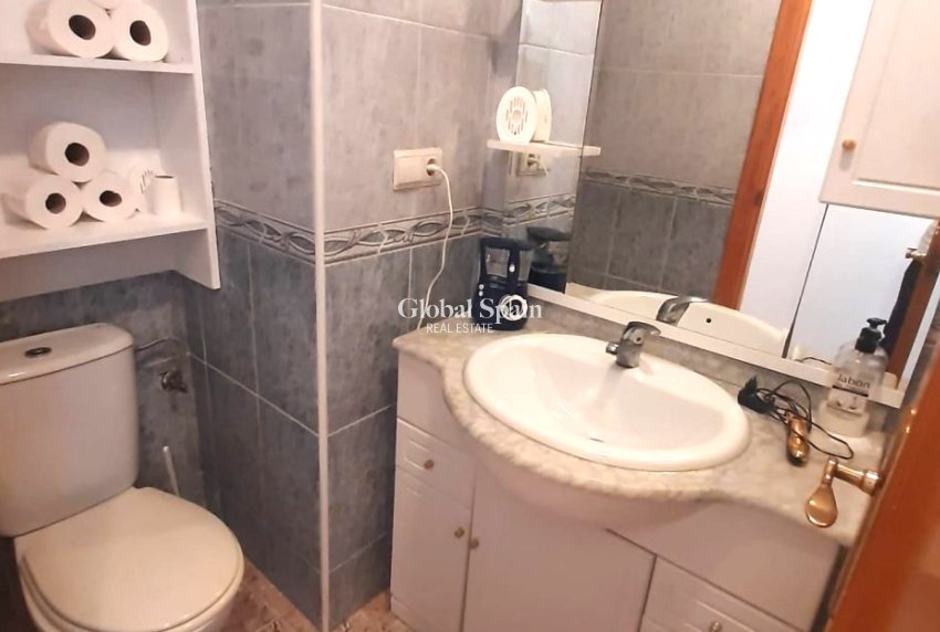 Resale - APARTMENT -
TORREVIEJA - Costa Blanca