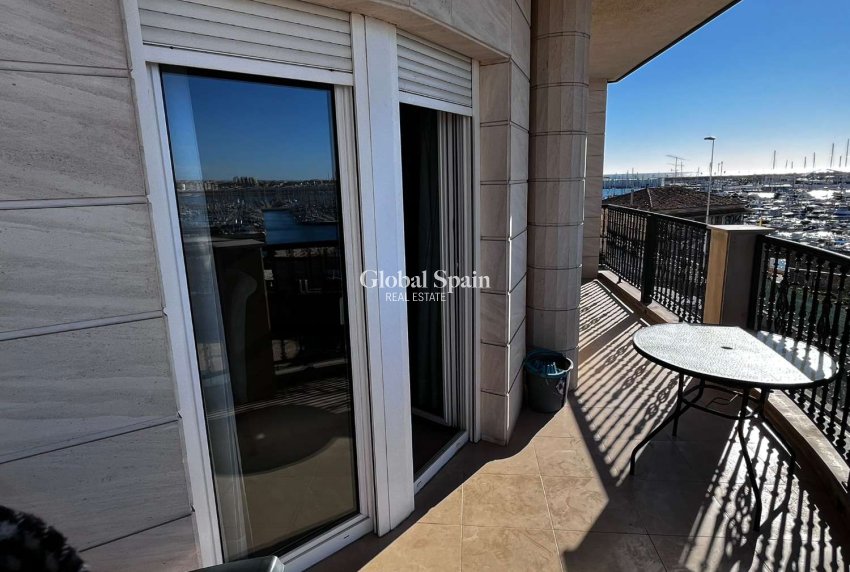 Resale - APARTMENT -
TORREVIEJA - Costa Blanca