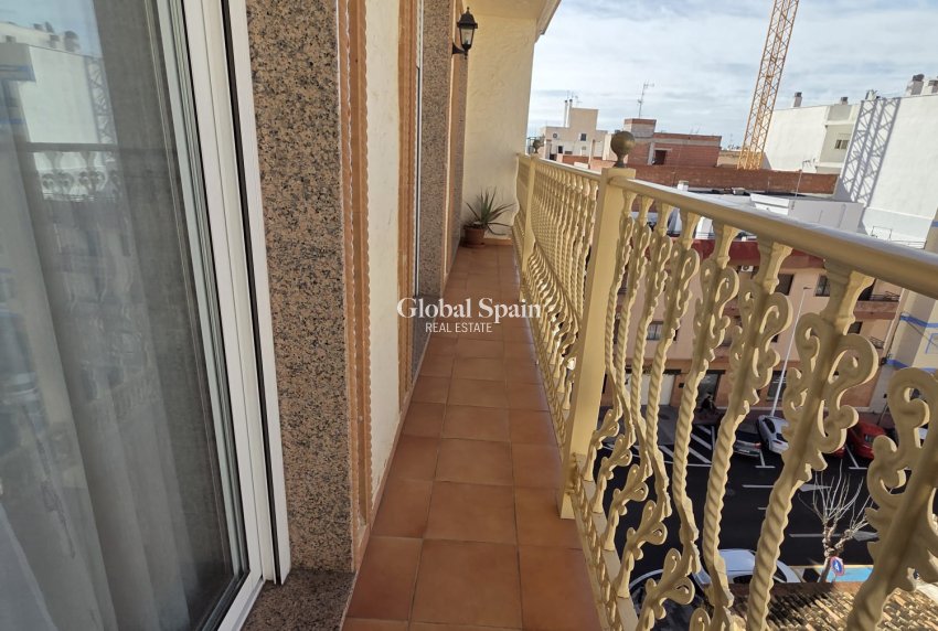 Resale - APARTMENT -
TORREVIEJA - Costa Blanca