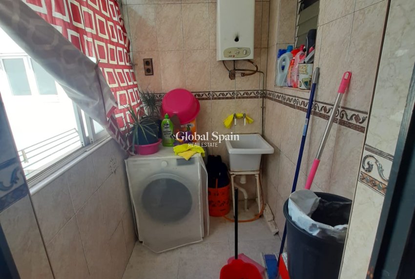 Resale - APARTMENT -
TORREVIEJA - Costa Blanca