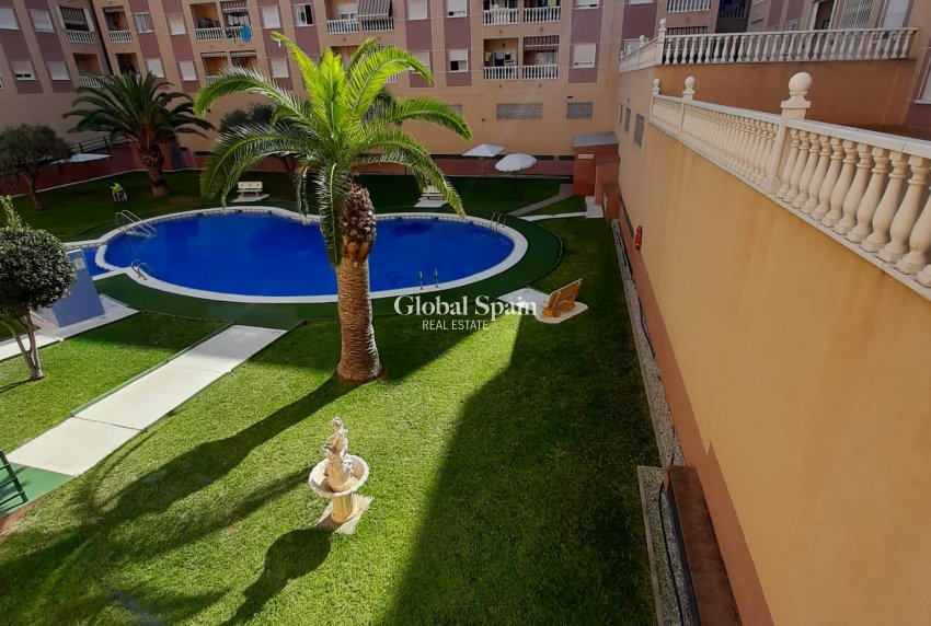 Resale - APARTMENT -
TORREVIEJA - Costa Blanca