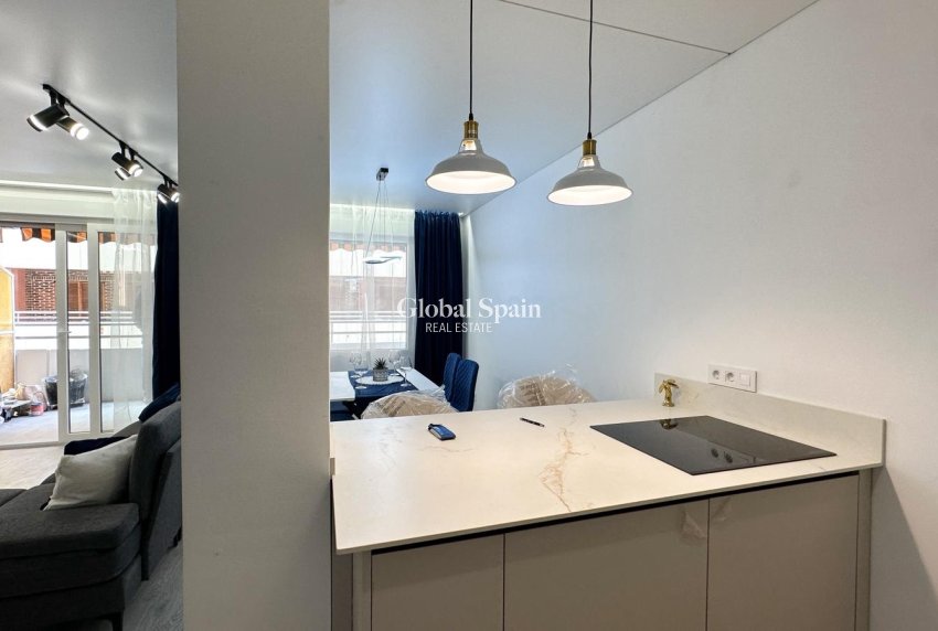 Resale - APARTMENT -
TORREVIEJA - Costa Blanca