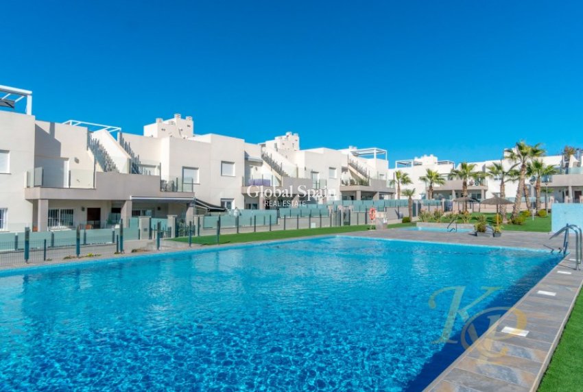 Resale - APARTMENT -
TORREVIEJA - Costa Blanca
