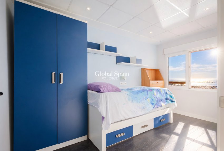 Resale - APARTMENT -
TORREVIEJA - Costa Blanca