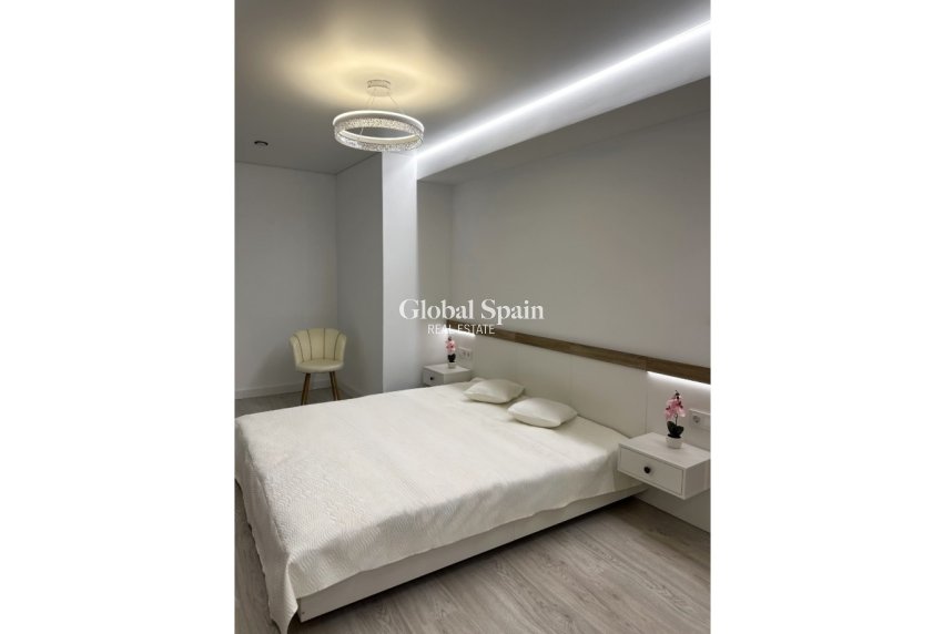 Resale - APARTMENT -
TORREVIEJA - Costa Blanca