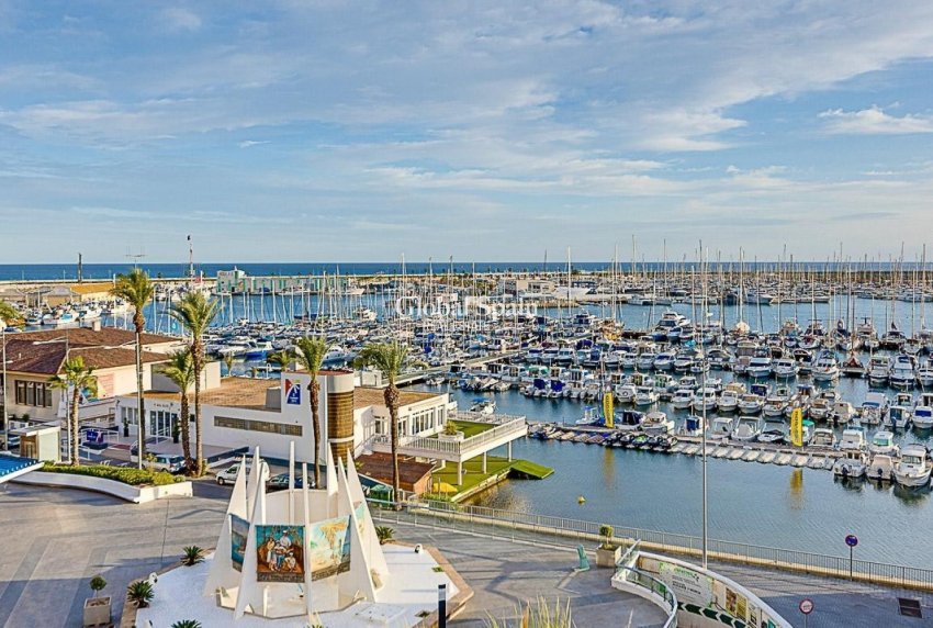 Resale - APARTMENT -
TORREVIEJA - Costa Blanca