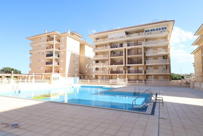 Resale - APARTMENT -
TORREVIEJA - Costa Blanca