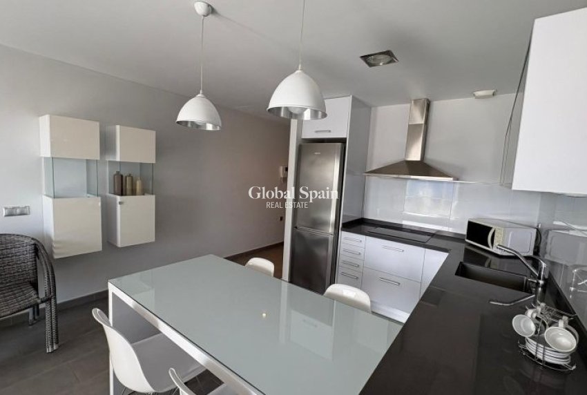 Resale - APARTMENT -
TORREVIEJA - Costa Blanca
