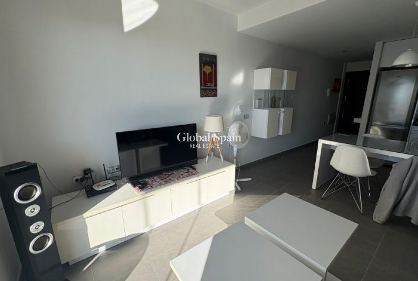 Resale - APARTMENT -
TORREVIEJA - Costa Blanca