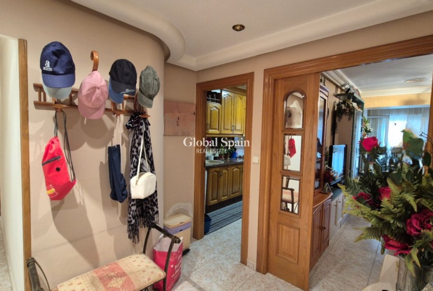 Resale - APARTMENT -
TORREVIEJA - Costa Blanca