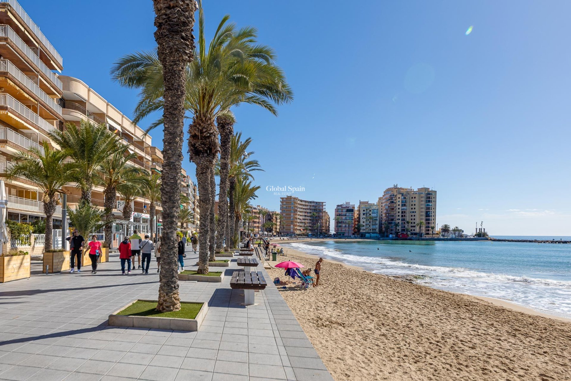 Resale - APARTMENT -
TORREVIEJA - Costa Blanca
