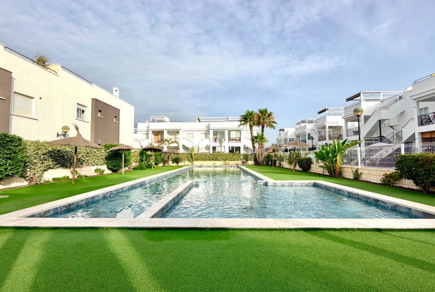 Resale - APARTMENT -
TORREVIEJA - Costa Blanca