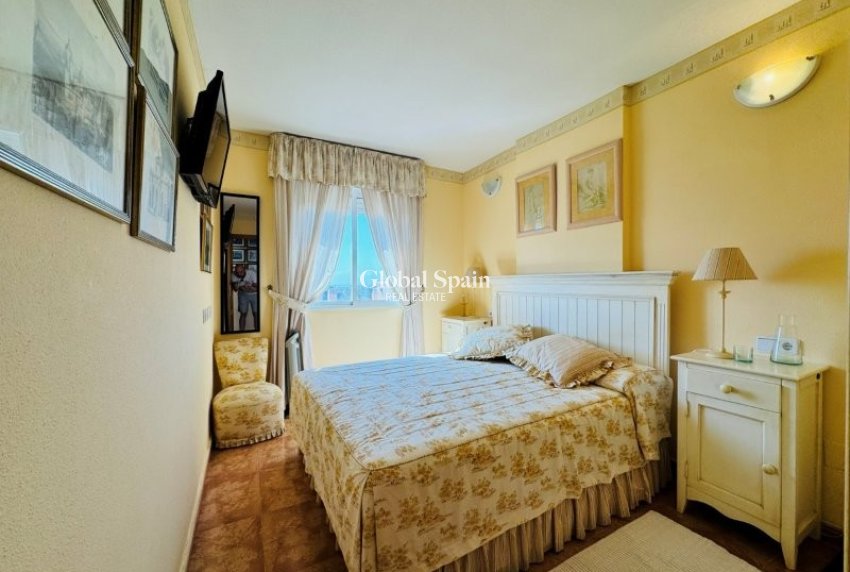 Resale - APARTMENT -
TORREVIEJA - Costa Blanca
