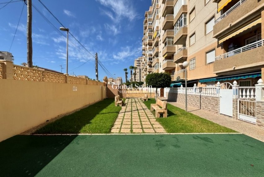 Resale - APARTMENT -
TORREVIEJA - Costa Blanca