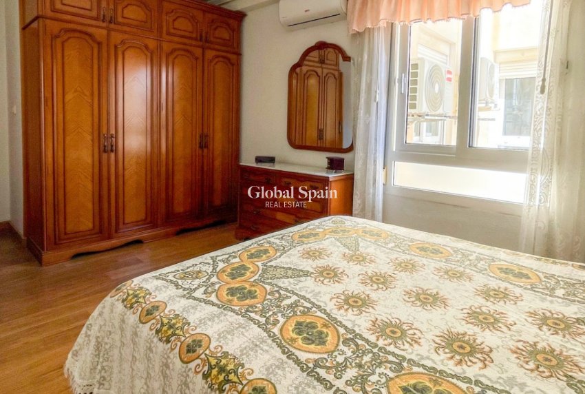 Resale - APARTMENT -
TORREVIEJA - Costa Blanca