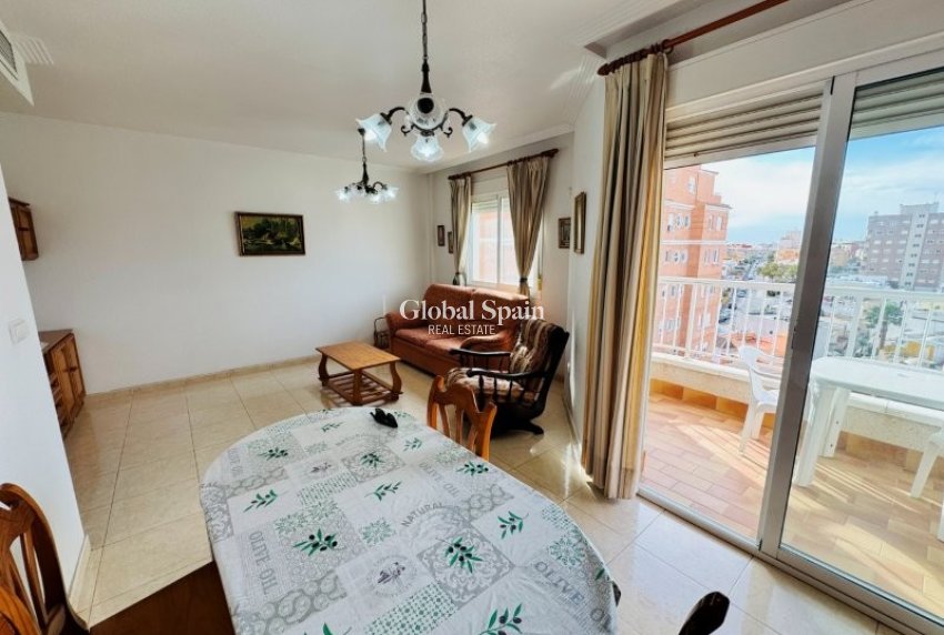 Resale - APARTMENT -
TORREVIEJA - Costa Blanca