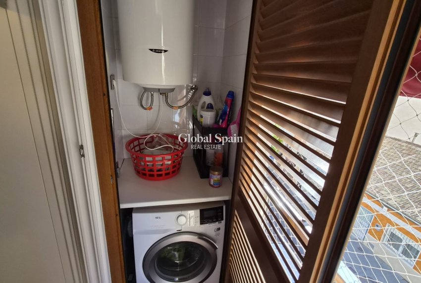 Resale - APARTMENT -
TORREVIEJA - Costa Blanca