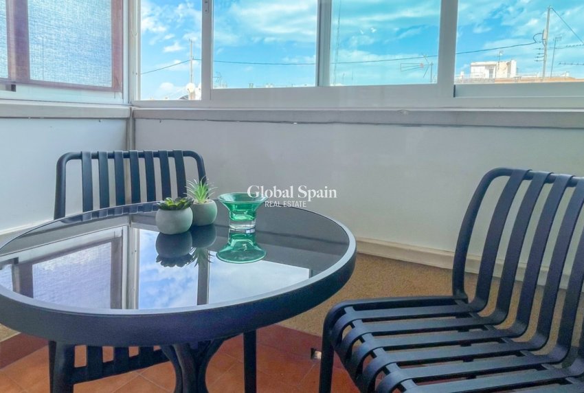 Resale - APARTMENT -
TORREVIEJA - Costa Blanca