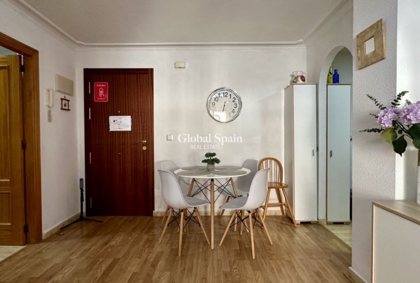 Resale - APARTMENT -
TORREVIEJA - Costa Blanca
