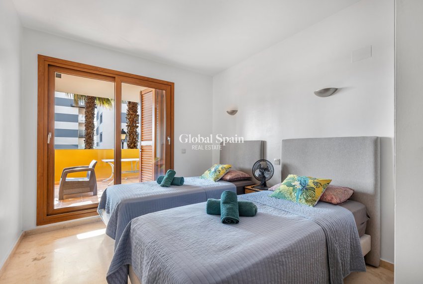 Resale - APARTMENT -
TORREVIEJA - Costa Blanca