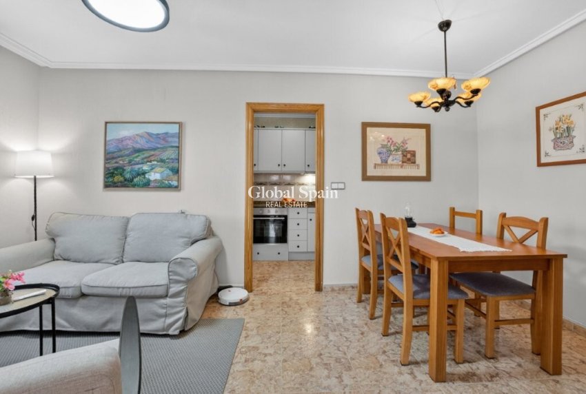 Resale - APARTMENT -
TORREVIEJA - Costa Blanca