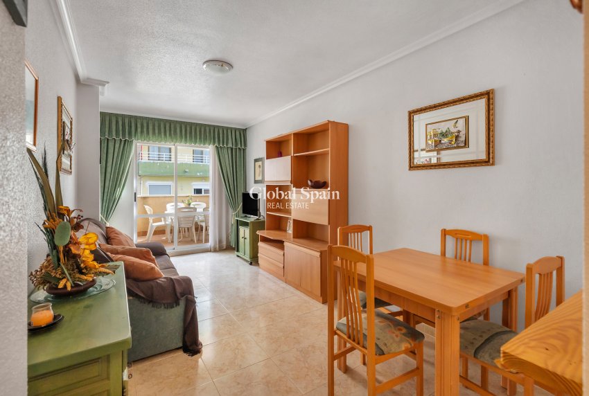 Resale - APARTMENT -
TORREVIEJA - Costa Blanca