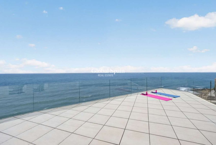 Resale - APARTMENT -
TORREVIEJA - Costa Blanca