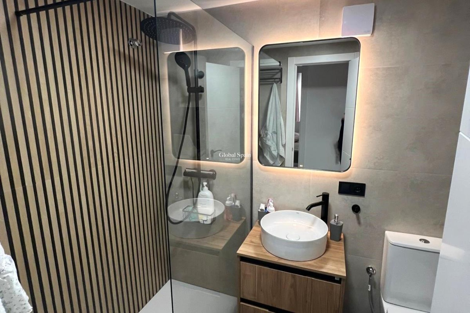 Resale - APARTMENT -
TORREVIEJA - Curva Del Palangre