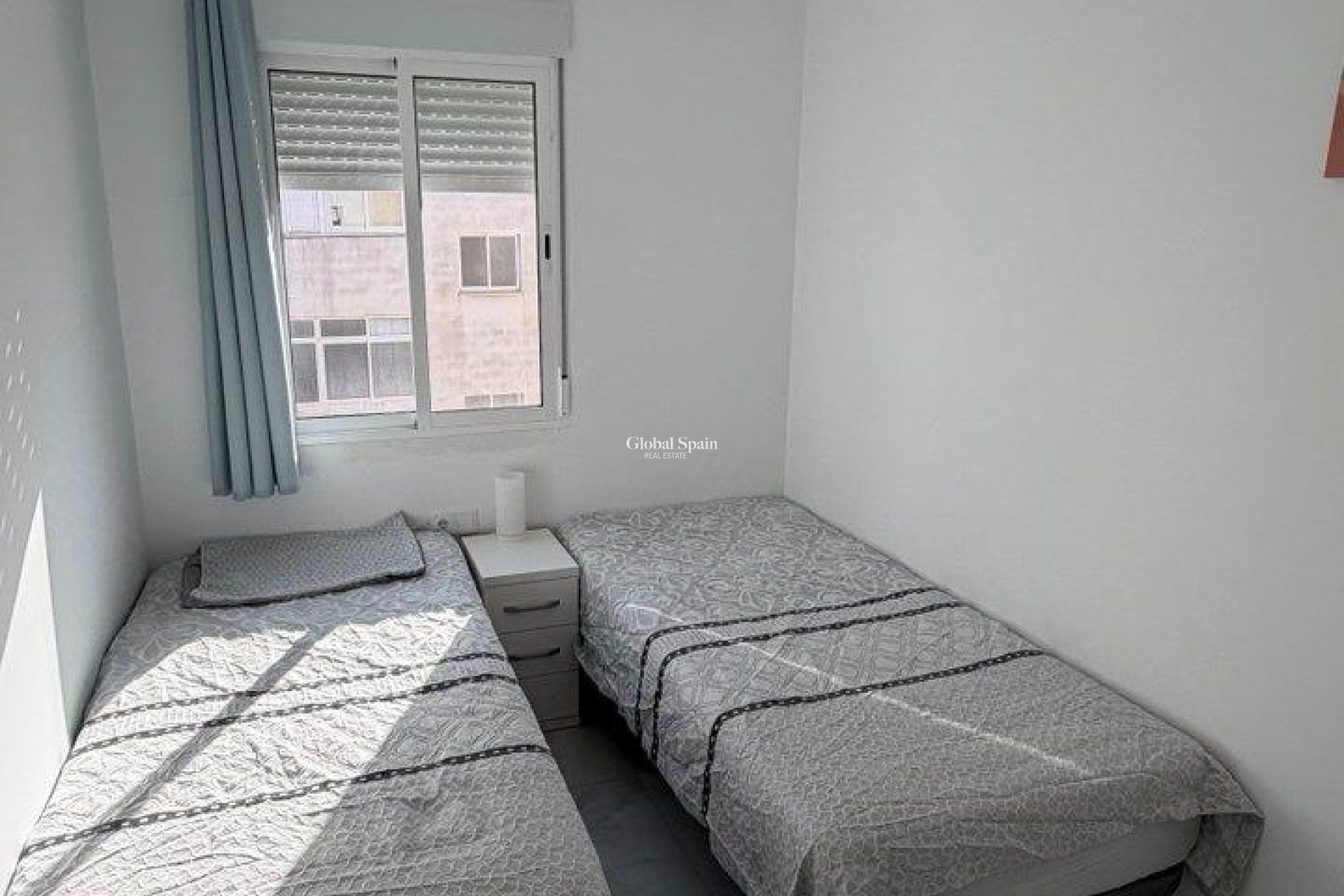 Resale - APARTMENT -
TORREVIEJA - Curva Del Palangre