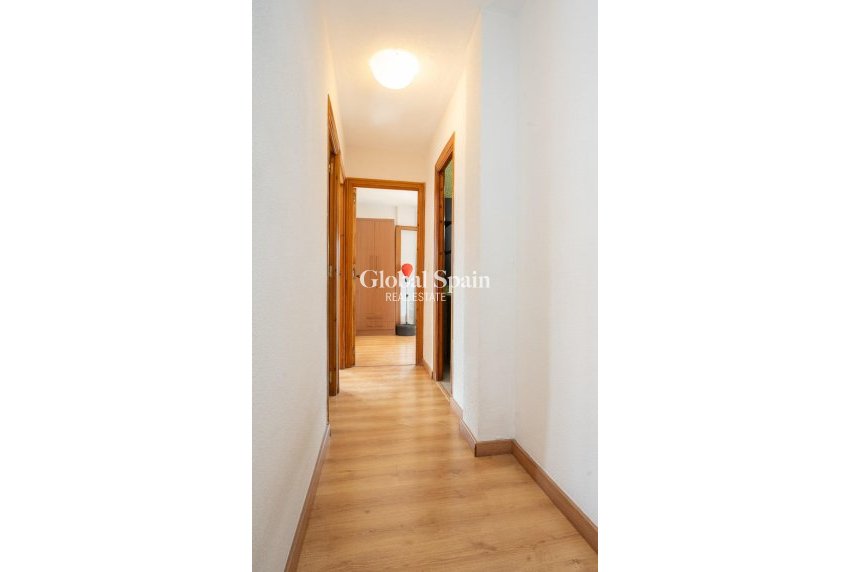 Resale - APARTMENT -
TORREVIEJA - El Acequión - Los Náufragos