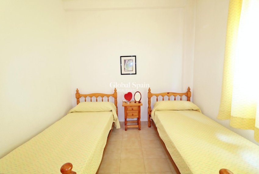 Resale - APARTMENT -
TORREVIEJA - El Acequión - Los Náufragos