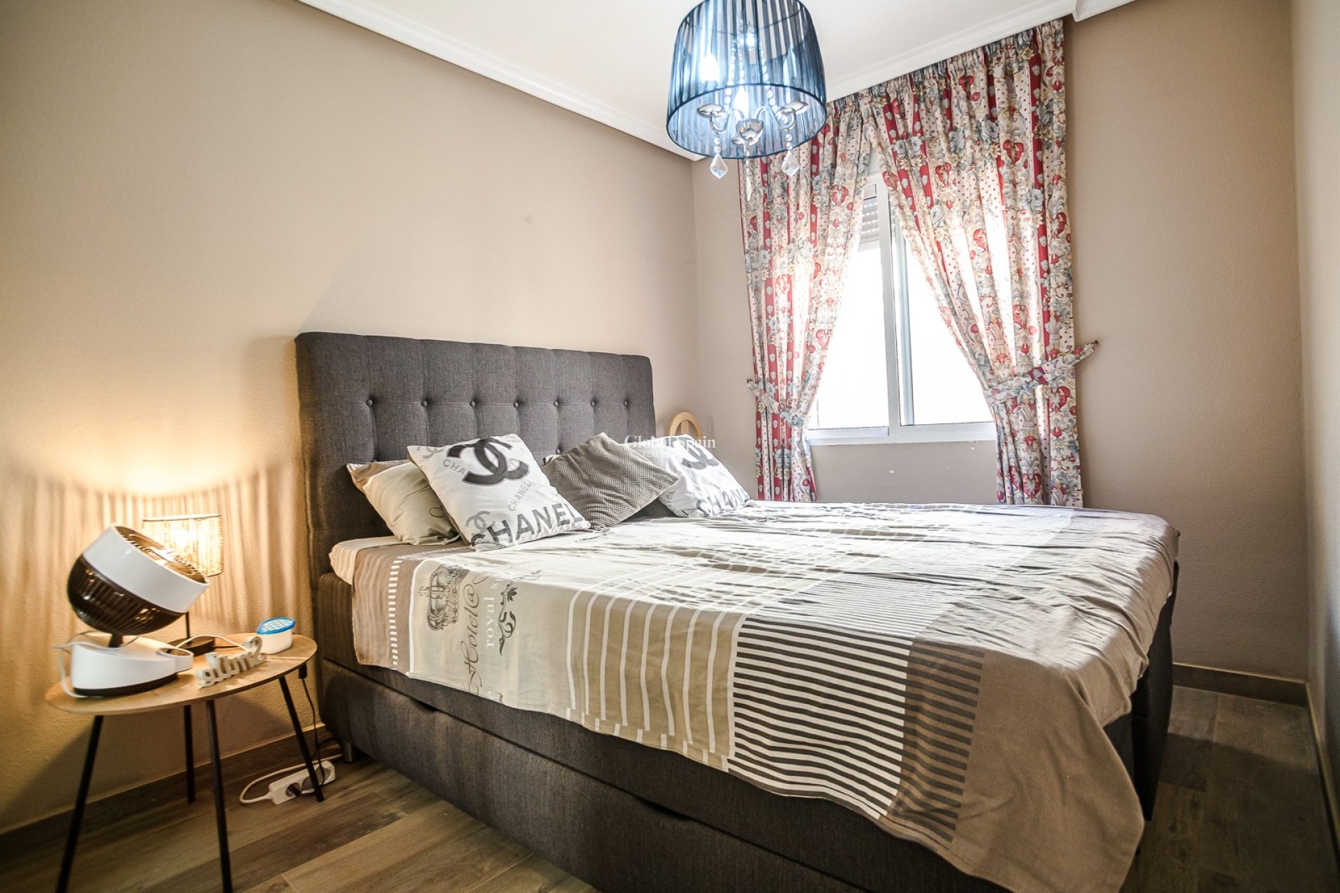 Resale - APARTMENT -
TORREVIEJA - El Chaparral