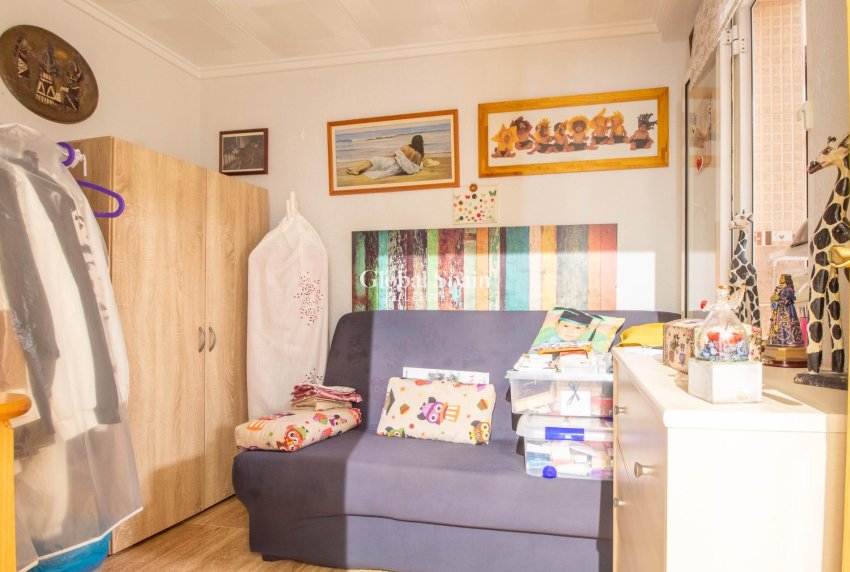 Resale - APARTMENT -
TORREVIEJA - El chaparral