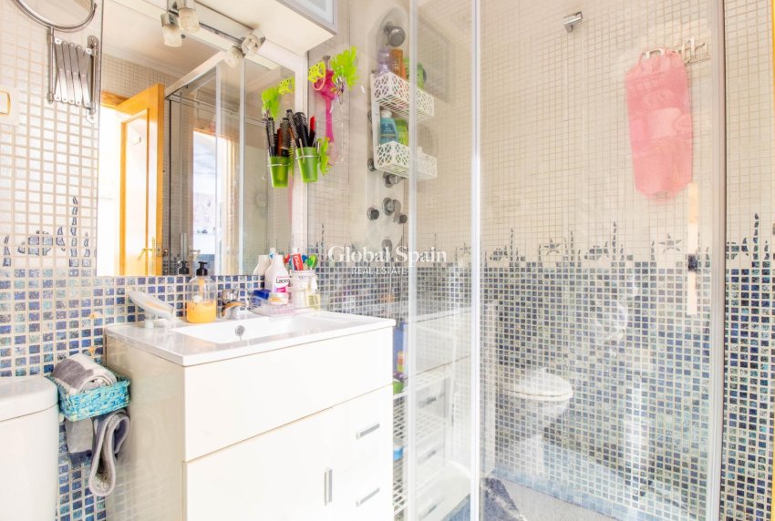 Resale - APARTMENT -
TORREVIEJA - El chaparral