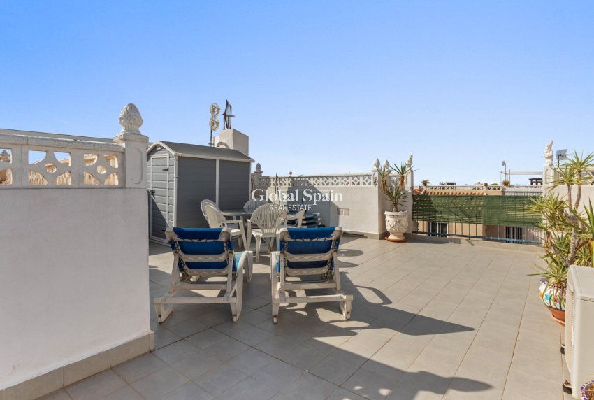 Resale - APARTMENT -
TORREVIEJA - El Chaparral