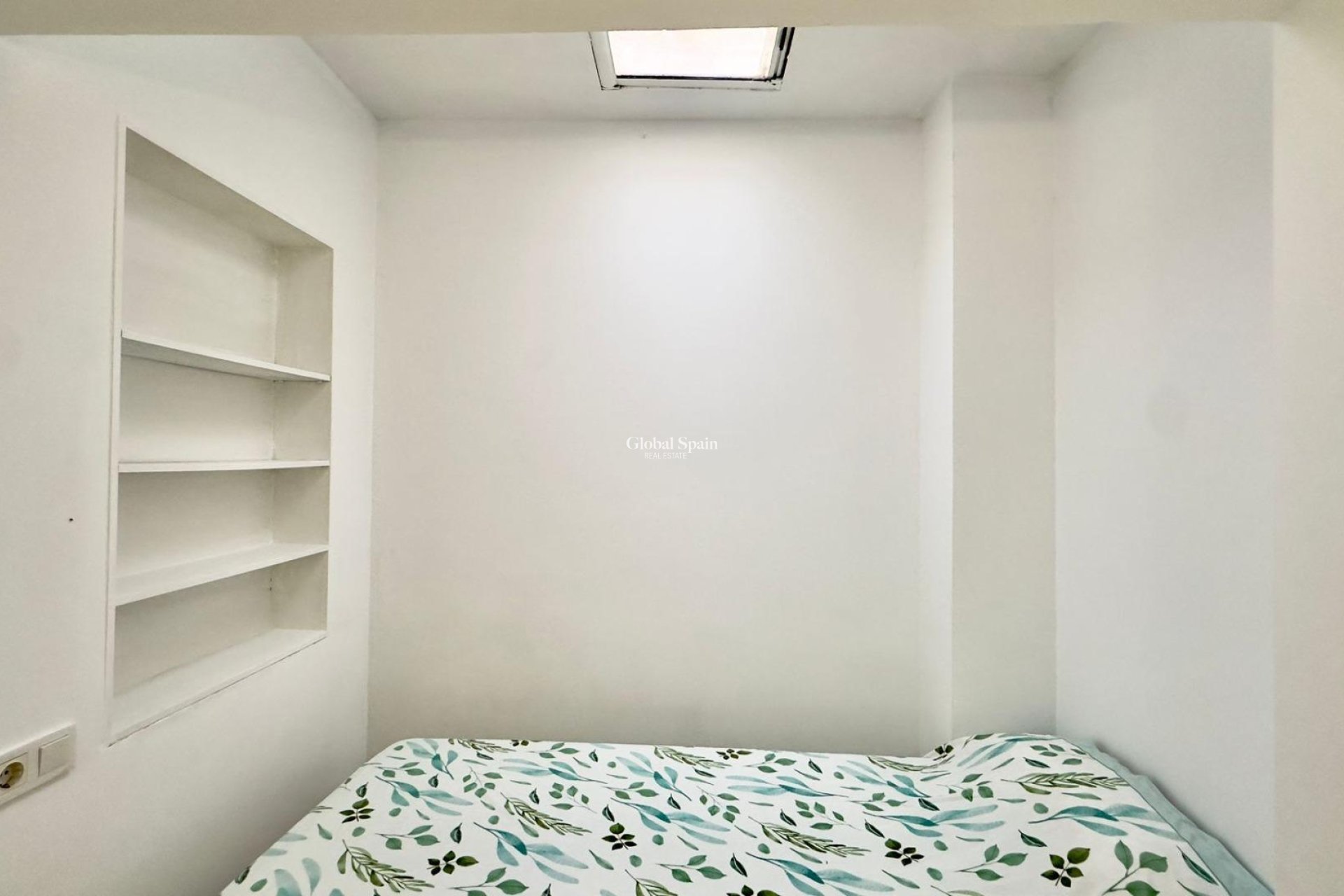 Resale - APARTMENT -
TORREVIEJA - El limonar