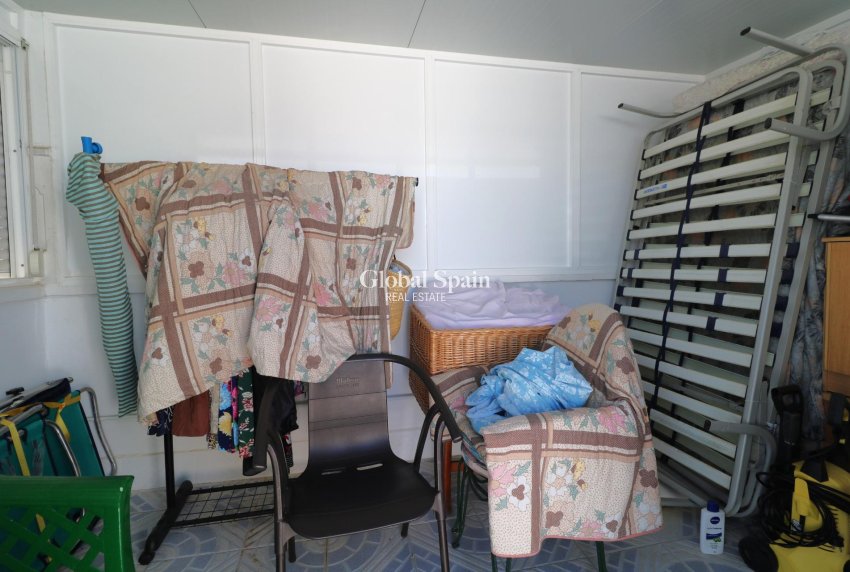 Resale - APARTMENT -
TORREVIEJA - El limonar