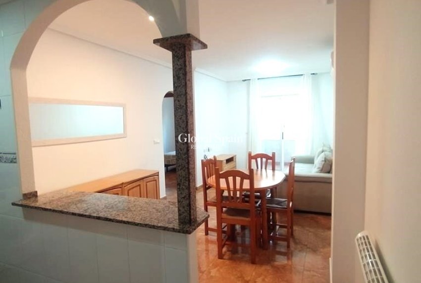 Resale - APARTMENT -
TORREVIEJA - El molino