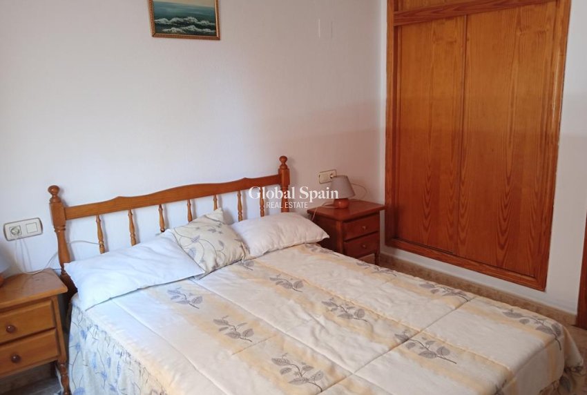 Resale - APARTMENT -
TORREVIEJA - El molino