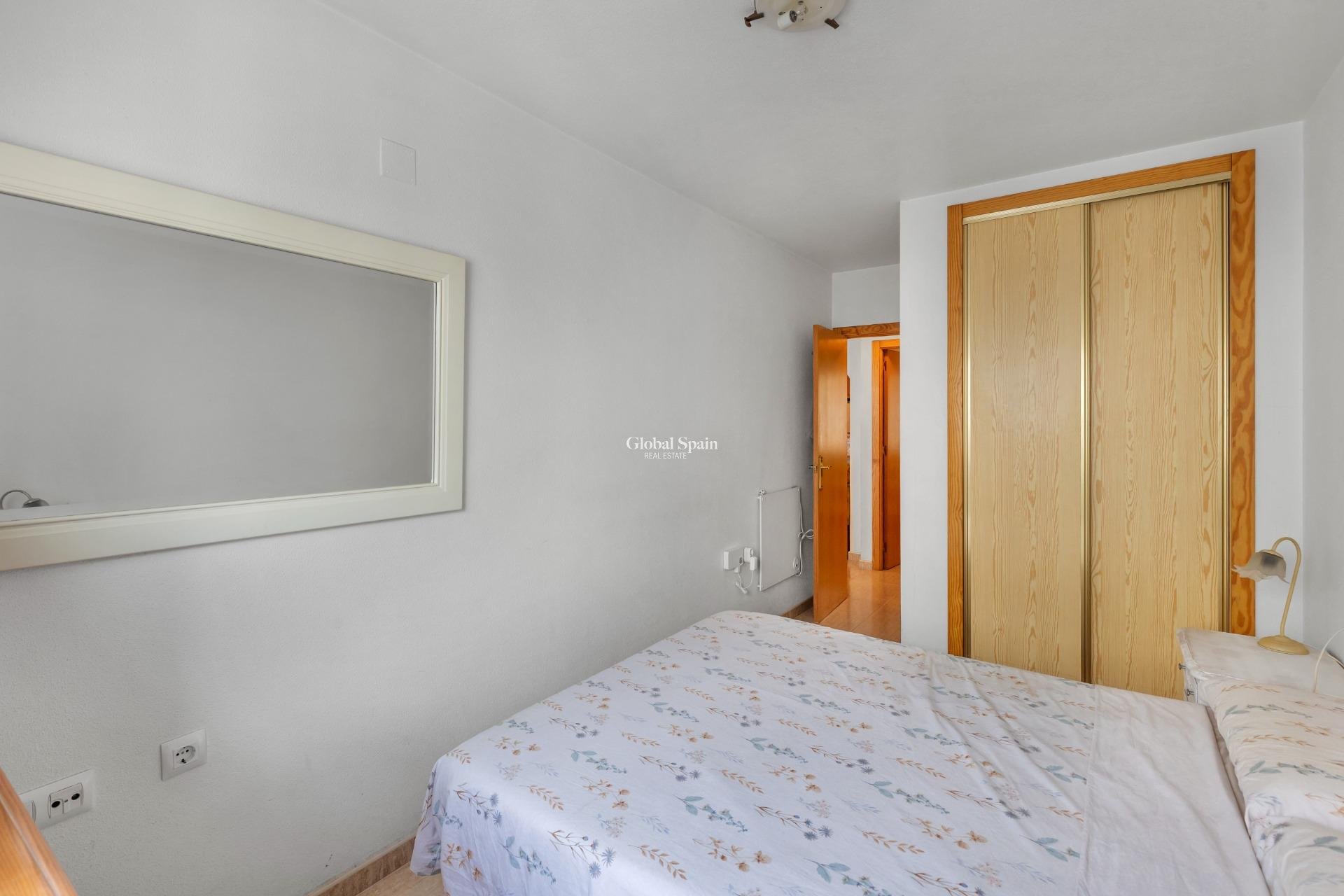 Resale - APARTMENT -
TORREVIEJA - El Molino