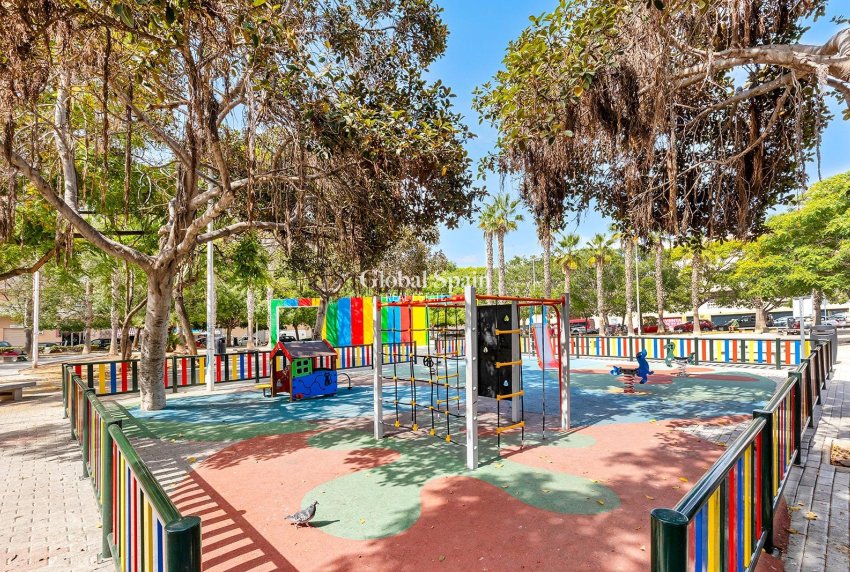 Resale - Apartment -
TORREVIEJA - Estacion de autobuses